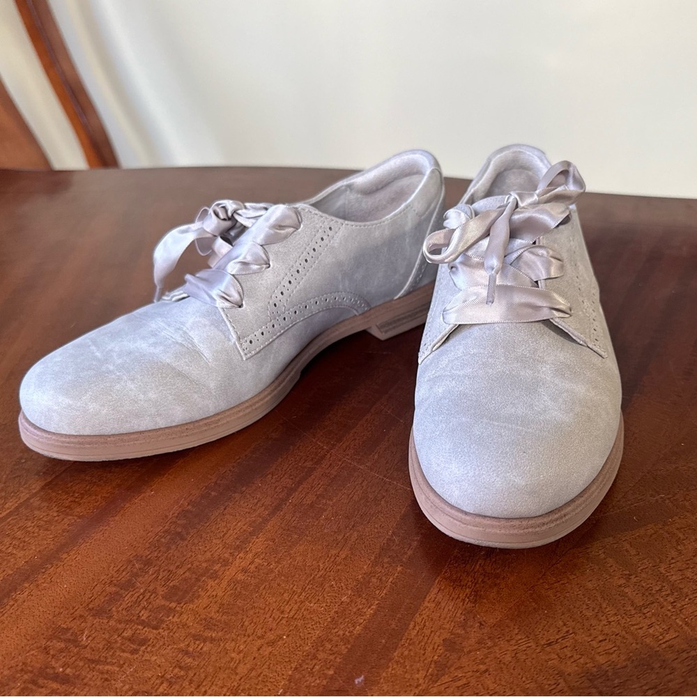 Dr. Scholl's Light Gray Women's Flats